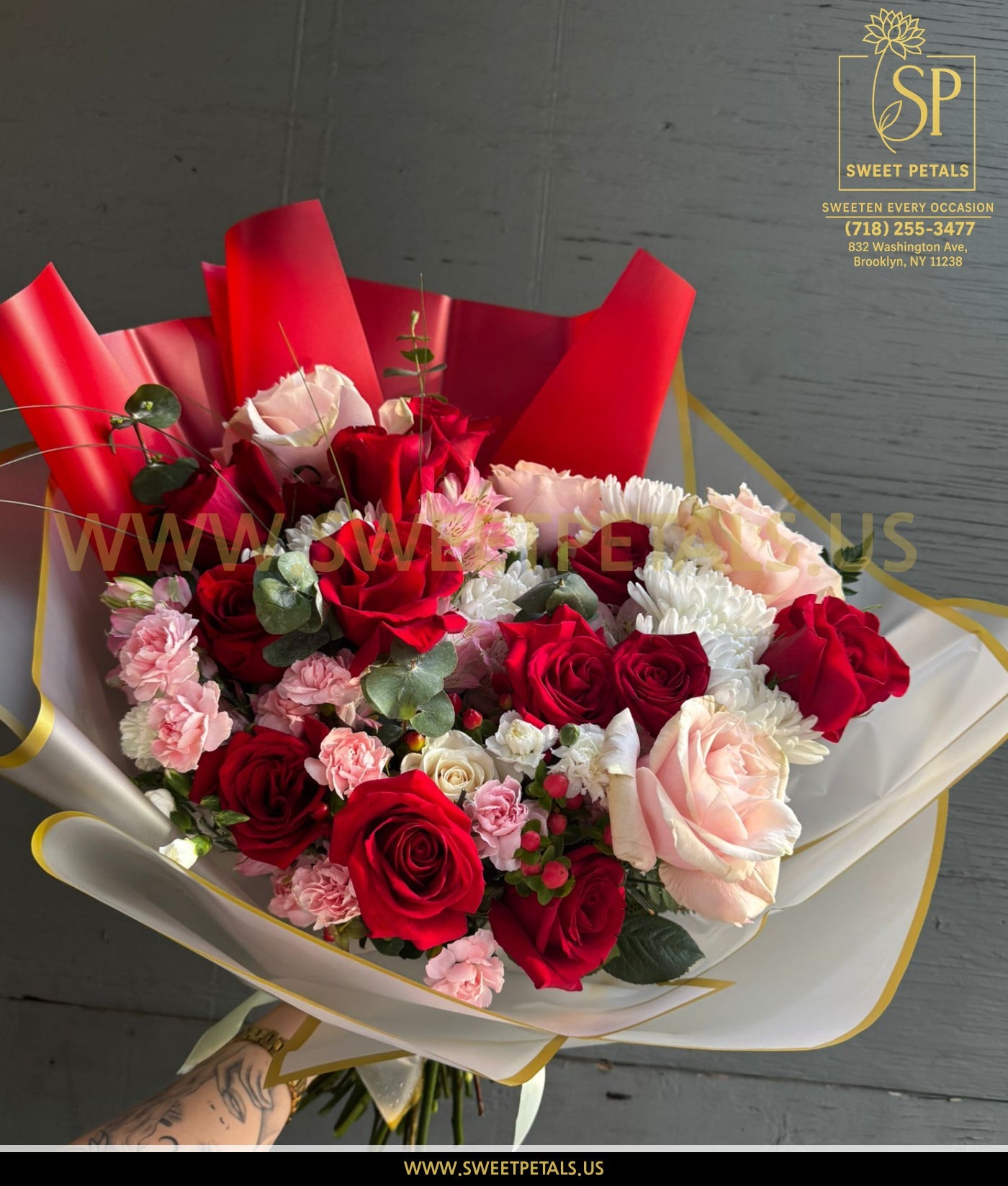 Scarlet Romance Bouquet